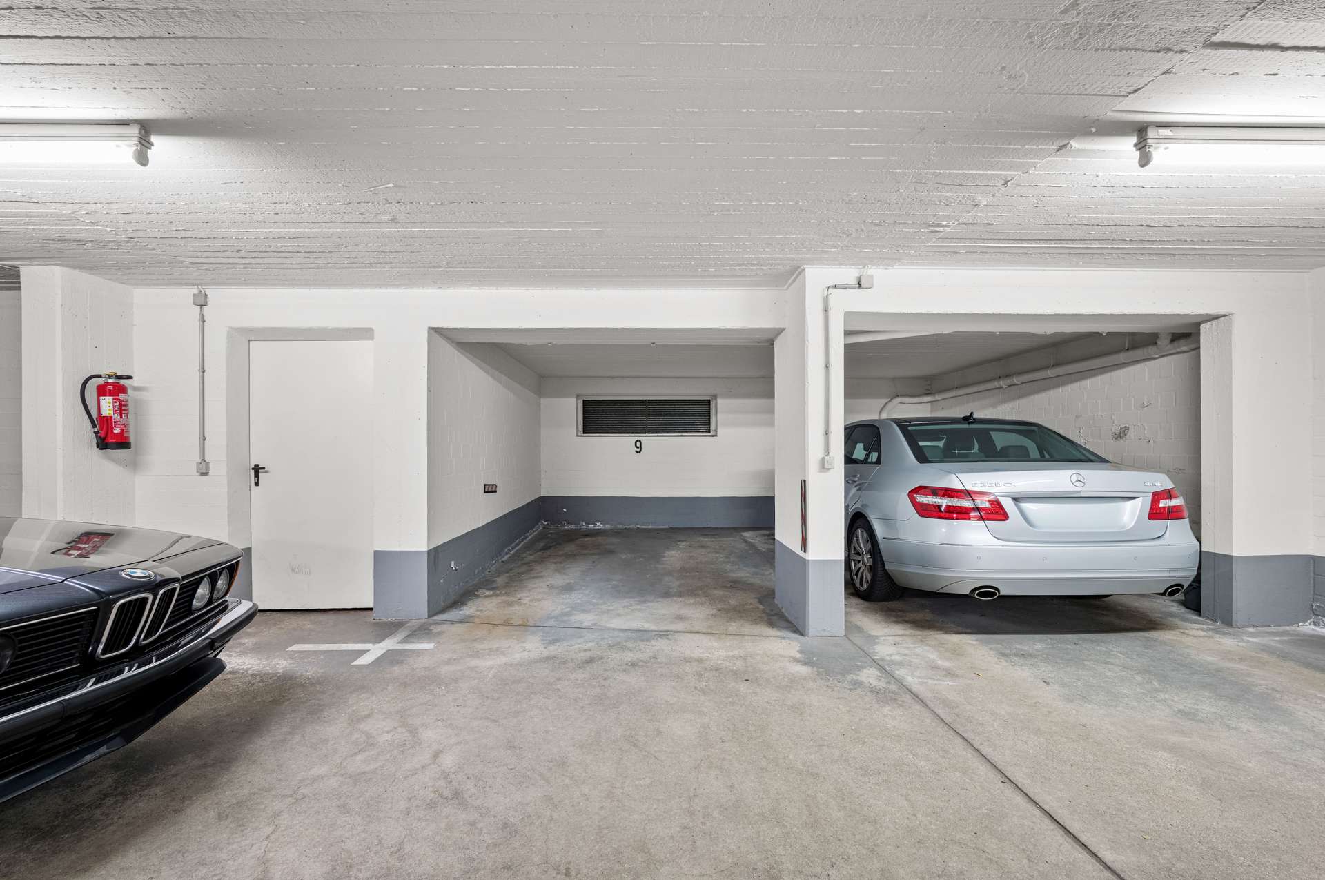 Tiefgaragenstellplatz